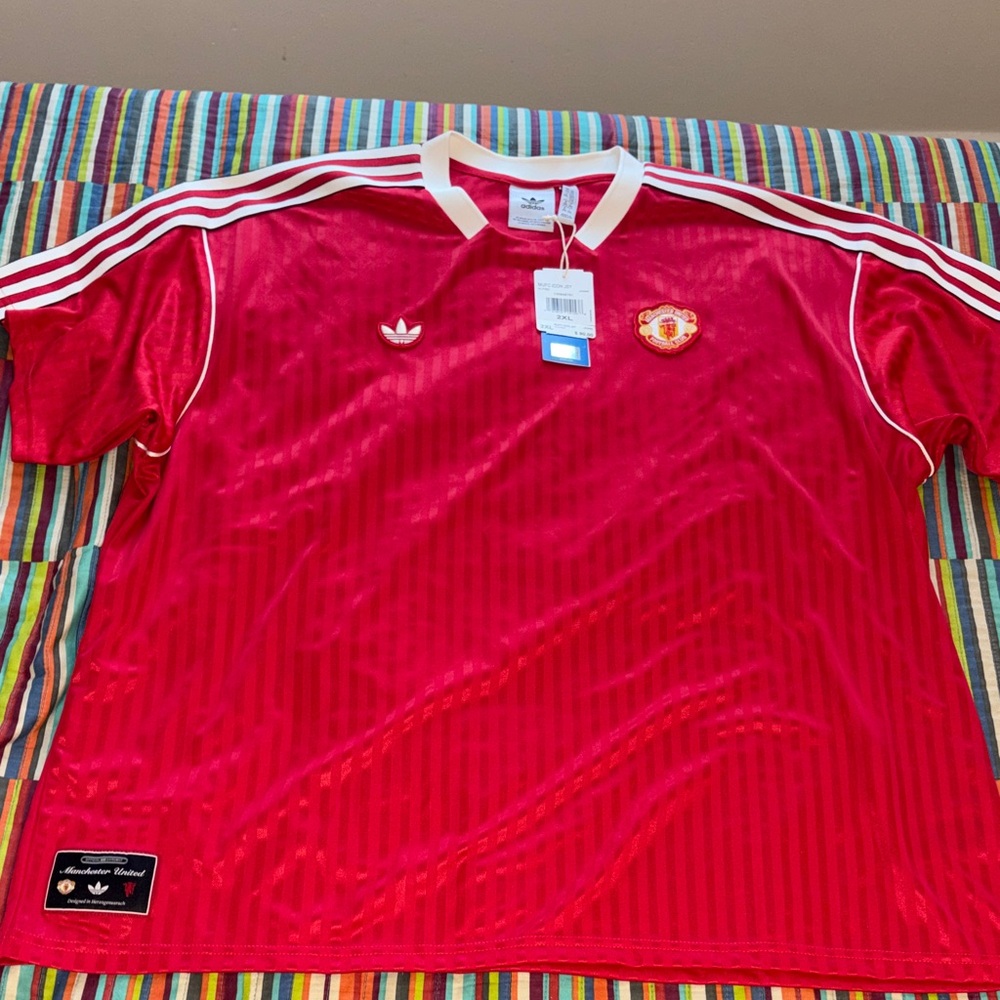 Adidas Manchester, United patch jersey, official RedWhite Soccer Shirt 2XL nwt